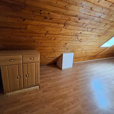 Pension Donaublick 2 In Stifterstrasse19. Apartman