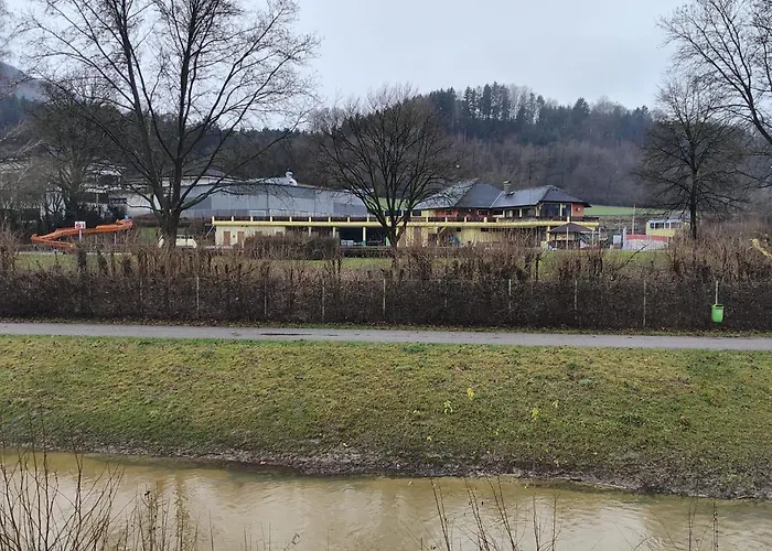 Pension Donaublick 2 In Stifterstrasse19. * Grein