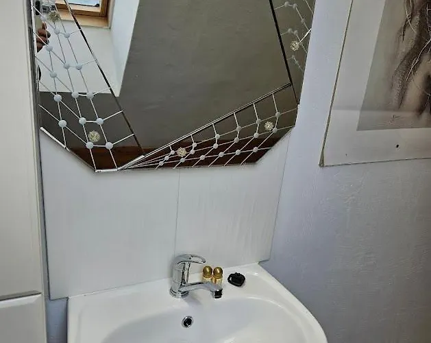 Pension Donaublick 2 In Stifterstrasse19. Apartman