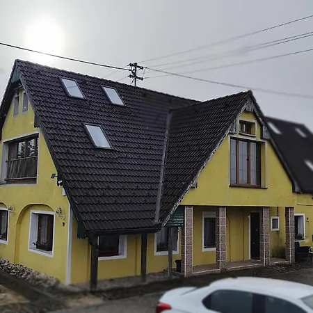 Апартаменты Pension Donaublick 2 In Stifterstrasse19.