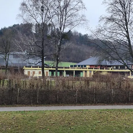 Pension Donaublick 2 In Stifterstrasse19. Апартаменты Грайн