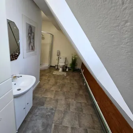 Pension Donaublick 2 In Stifterstrasse19. Apartament