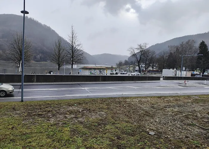 Pension Donaublick 2 In Stifterstrasse19. Апартаменты *