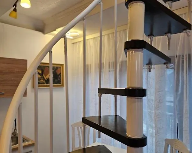 Pension Donaublick 2 In Stifterstrasse19. Апартаменты *