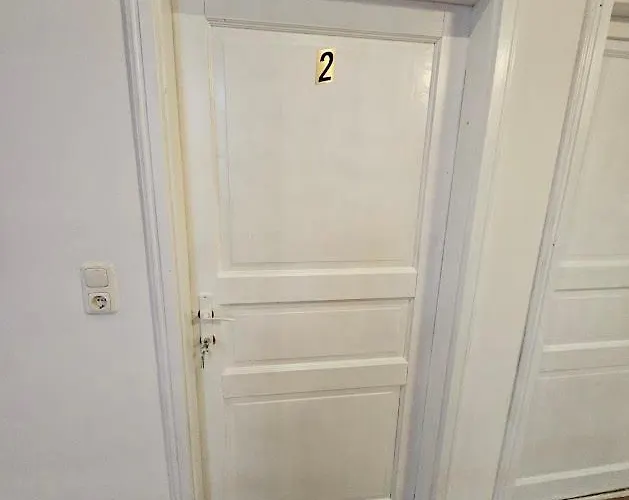 Pension Donaublick 2 In Stifterstrasse19. * Грайн