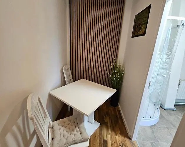 Pension Donaublick 2 In Stifterstrasse19. Апартаменты *