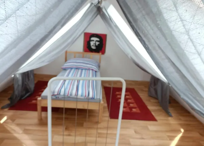 Pension Donaublick 2 In Stifterstrasse19. *